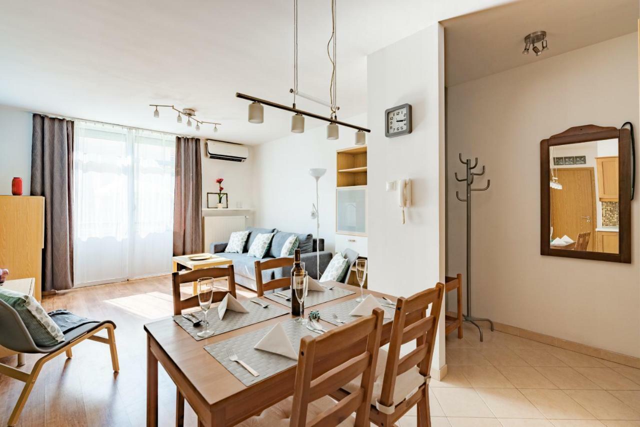 Rakoczi Apartments บูดาเปสต์ ภายนอก รูปภาพ