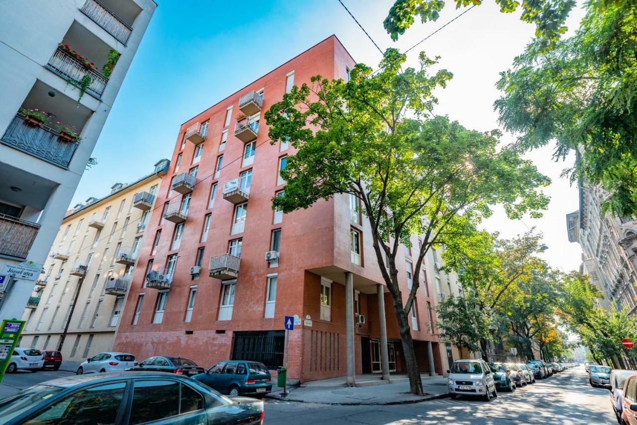 Rakoczi Apartments บูดาเปสต์ ภายนอก รูปภาพ